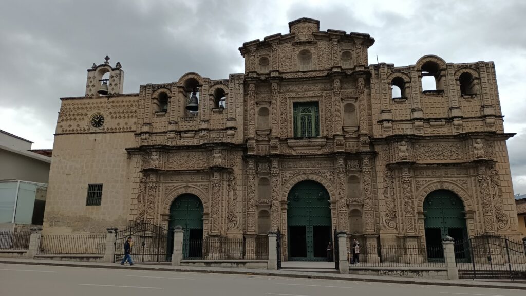 Fachada 002